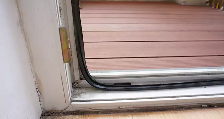 Patio Door Weatherproofing Installation in Plant City, FL