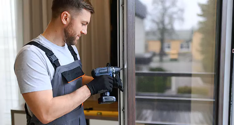 Sliding Screen Door Handle Repair in Plant City, FL