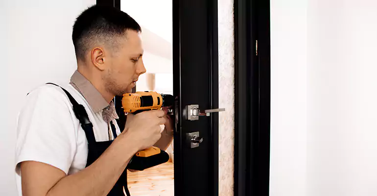 Aluminum Storefront Doors Repair in Plant City, FL