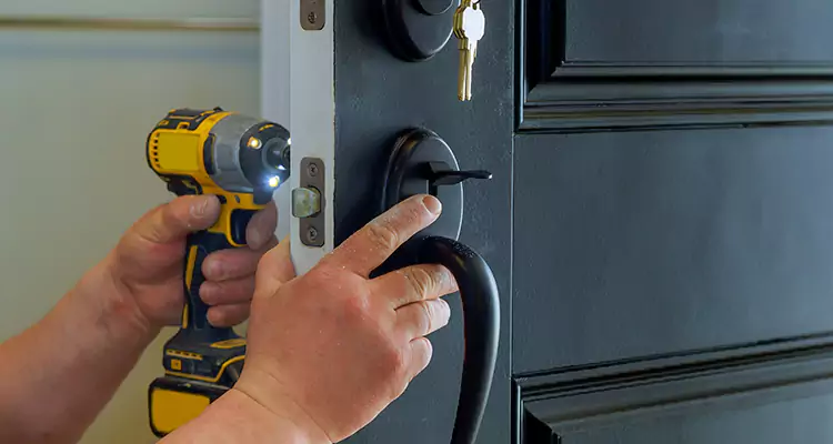 Comprehensive Door Lock Repair Services in Plant City, FL