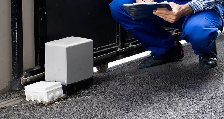 Genie Garage Door Sensor Replacement in Plant City, FL