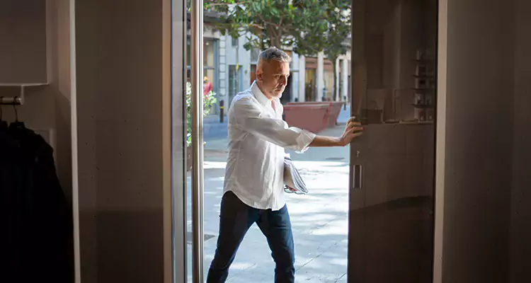 Reliable Pella Patio Door Repair Services for Opening Issues in Plant City, FL