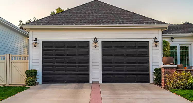 Residential Local Garage Door Repair in Plant City, FL
