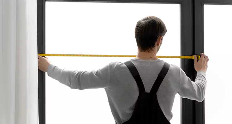 Retractable Deck Screens Repair in Plant City, FL